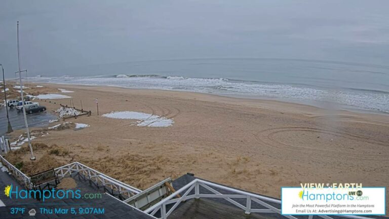 Live webcam East Hampton Main Beach