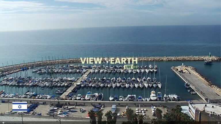 Live Webcam Marina and Beachfront, Tel Aviv, Israel.