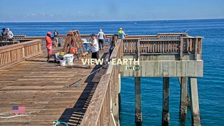 Fishing Pier Deerfield Beach Live Webcam, Florisa, USA.