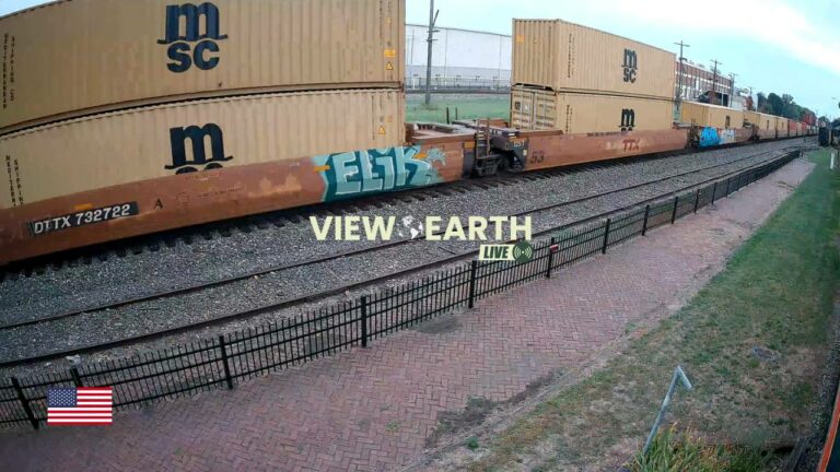 Live Webcam Lake Shore Railway Museum North East, PA, USA.